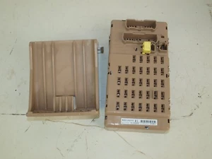 SUBARU LEGACY 2003-09 SEDAN/ WAGON/OUTBACK INTERIOR FUSE BOX OEM# 82201AG000 - Picture 1 of 4