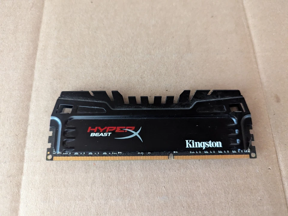 KINGSTON 8GB (KHX18C10AT3K2/16X) DIMM 1866 MHZ PC3-15000 DDR3 MEMORY RAM B6-5(26 - Image 1 of 4