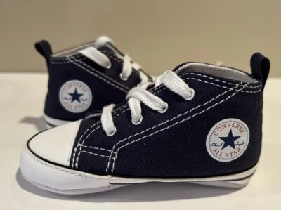 Converse Chuck Taylor Crib Booties Star Hi Top Infant/Toddler Size 4 Soft - Image 1 of 4