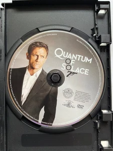 Quantum of Solace (DVD, Disc only "No Box or Artwork" Free Shipping - Imagen 1 de 3