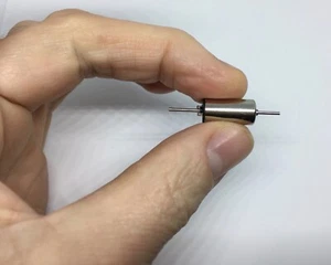 Two shaft Coreless micro motor 12V 8mm x 16mm for small model trains. - Picture 1 of 3