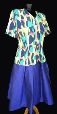 Falda Coast Fit And Acampanada Púrpura Seda Reino Unido 10 Blusa Blanca Multicolor Reino Unido 12 Foto 1 de 4