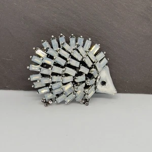 Women’s Vintage Style Hedgehog Themed Enamel & Rhinestone Brooch - Picture 1 of 5