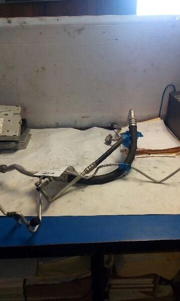 Nissan Quest 2009 mangueras de aire acondicionado Foto 1 de 4