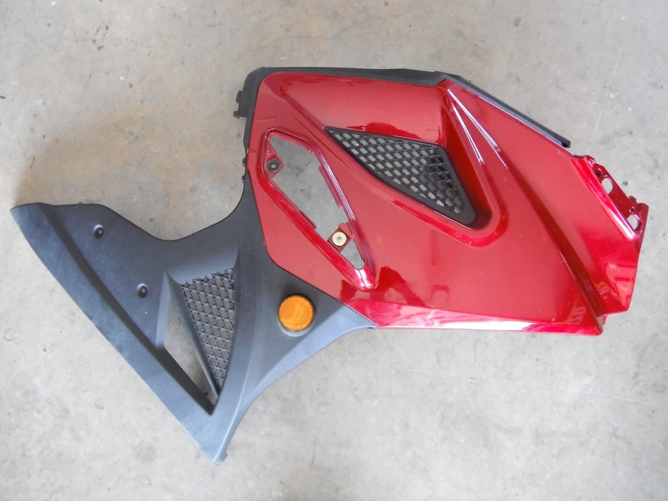 CAPA DE ACABAMENTO DE CARENAGEM INTEIRA LATERAL DIREITA CF MOTO CF650TK 650TK TK 2014 14 Obtenha rápido - Imagem 1 de 1