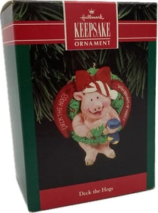 Hallmark Keepsake Ornament 1992 Deck the Hogs Happy Pig in Holly Wreath Boxed - Picture 1 of 9