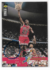 Michael Jordan 1998 1998-1999 Collectors CHoice Professor Dunk PLAYERS CLUB #195