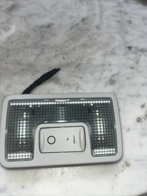 2005-2007 Audi A4 Quattro interior overhead light assembly gray A1 - Image 1 of 4