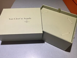 Van Cleef große Schmuckschatulle Tablett 12x10x5,5 KOSTENLOSER VERSAND - Bild 1 von 8