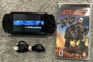 Sony PlayStation Portable PSP 1001 Handheld Console W Charger & SD Card & Game - Picture 1 of 14