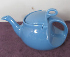VINTAGE 40'S OR 50'S HALL TEA POT WITH HOOK LID PERIWINKLE BLUE 6 CUP (READ)