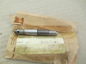 Varilla de liberación de embrague Nos Suzuki GT185 23121-36000 - Imagen 1 de 1