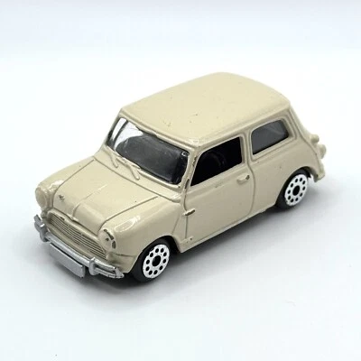 MOTORMAX Mini Cooper 6017 In Cream - Image 1 of 4