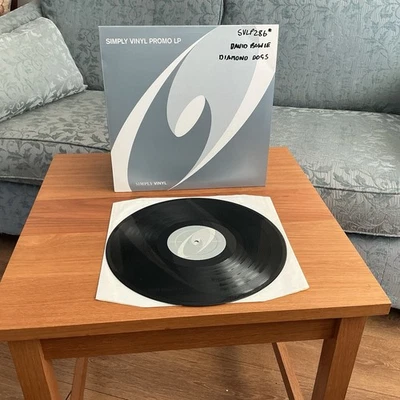 DAVID BOWIE: DIAMOND DOGS 180g SIMPLY VINYL PROMO - CUSTOM SLEEVE NEAR MINT - Image 1 of 4