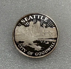 Vintage 1990 Silver Round 1 oz 999 ~~ Goodwill Games ~ Seattle - Picture 1 of 2