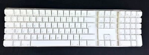 Apple Wireless Keyboard Tastatur deutsches Layout (QWERTZ) Weiss A1016 - Bild 1 von 3