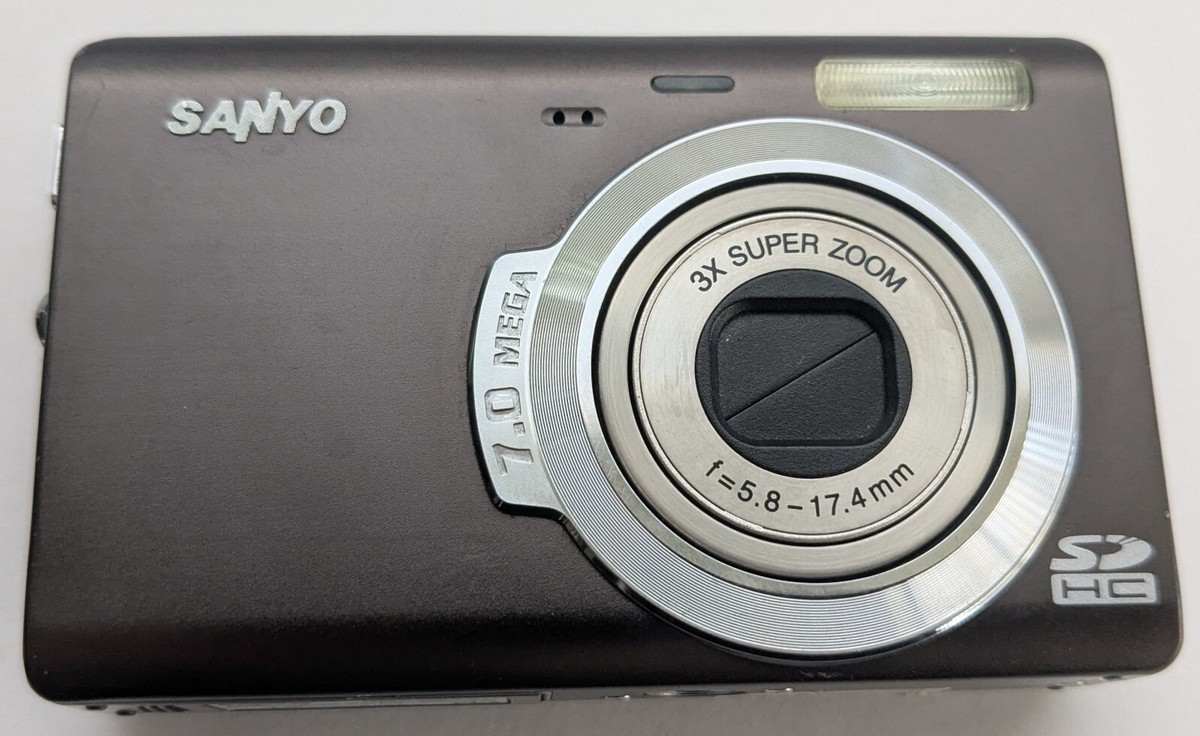 Sanyo VPC Digital Cameras 7-7.9 MP Maximum Resolution for