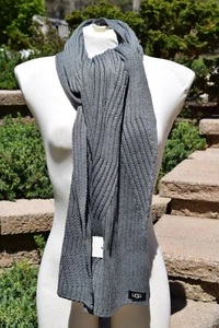 NWT! UGG Knit GREY Large Scarf Winter - Picture 1 of 7