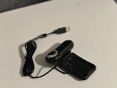 Logitech QuickCam Pro 9000 Webcam V-UBM46 USB Camera With Mic Carl Zeiss 2MP - Image 1 of 3