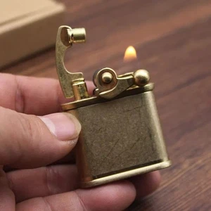 NEWKeroseno Latón Vintage Encendedor Coleccionable Pipa de Cigarrillo Encendedor Antorcha de Puros - Imagen 1 de 24