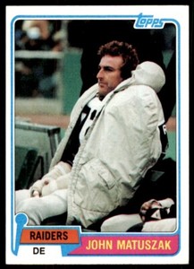 1981 TOPPS' JOHN MATUSZAK OAKLAND RAIDERS #255
