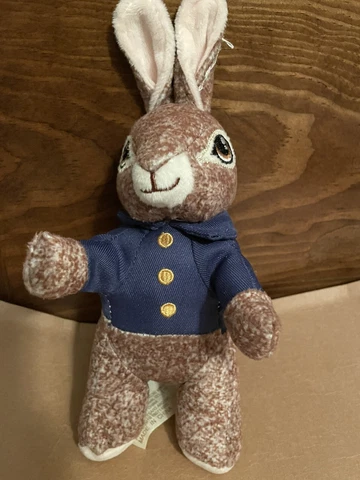 Peter Rabbit stuffed animal bunny Plush Dan Dee Cover