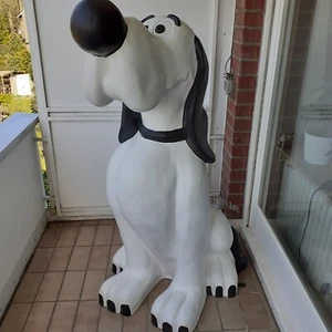 Skulptur Hund aus FIBERGLAS ( Neupreis 600 € ) - Bild 1 von 12