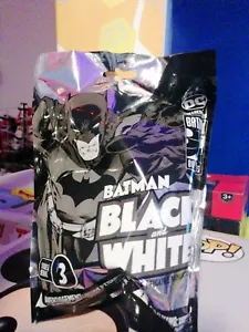 Dc Collectibles DC Comics Batman Black Y Blanco Blind Bolsa Mini Figura - Wave 3 - Imagen 1 de 3