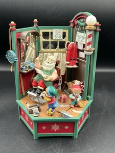 RARO Afeitado Enesco Y Corte De Pelo Ho! Ho!  Caja de música animada multiacción - Imagen 1 de 5