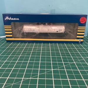 New! HO Athearn 16400 Union Tank Car / Clay Slurry $49.99 Make offer Just Arrive - Picture 1 of 12