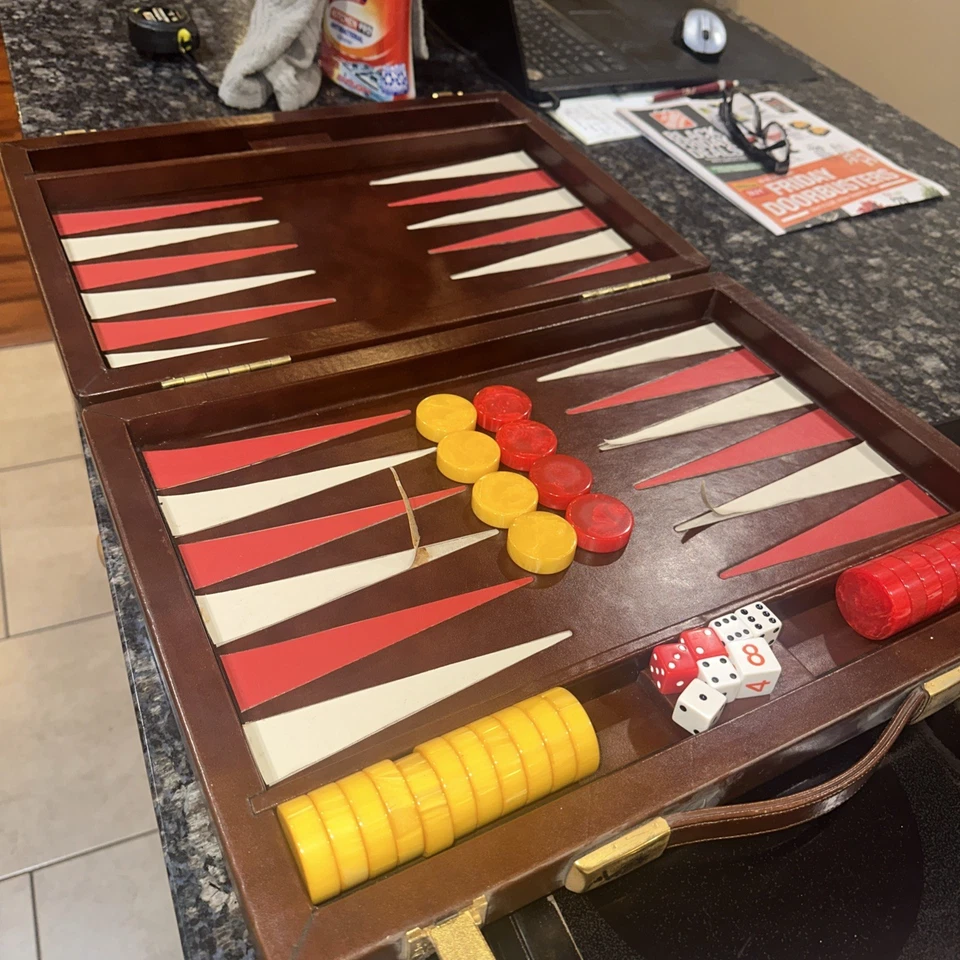 VTG 1.5” Leather Backgammon Red & Yellow - Bakelite Checkers Large Case - Image 1 of 4