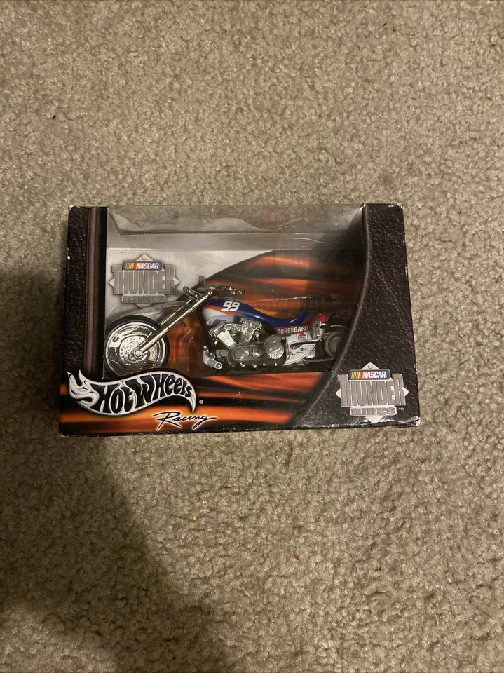 Hot Wheels Racing NASCAR Thunder Rides 2002 Motorcycle Set 1 18