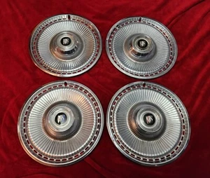 1971 Buick 15" Hubcaps 1972 Wheel Covers 1973 LeSabre Invicta Wildcat - Bild 1 von 1