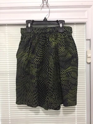 Молодежь черный желтый и серый FILA баскетбольные шорты размер 8 - Изображение 1 из 4