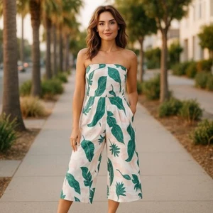 Strapless Leaf Print Jumpsuit M Smocked Back Cropped NWOT Casual Chic - Picture 1 of 8