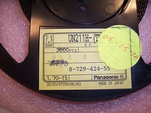 MENGE (100) UN211H PANASONIC SOT-23 TRANSISTOREN MIT EINGEBAUTEN WIDERSTÄNDEN - Bild 1 von 2