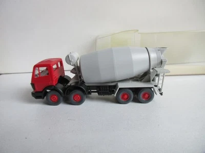 WIKING 1:87 68124 Mercedes Betoniera,4-achsig,Inutilizzato - Immagine 1 di 4