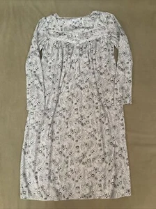 Eileen West Nightgown Grey Fleece Paisley Small - Picture 1 of 4