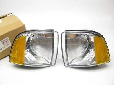 LEFT & RIGHT Turn Signal Marker Lamps For 99-02 RAM 1500 2500 3500 SPORT - Image 1 of 4