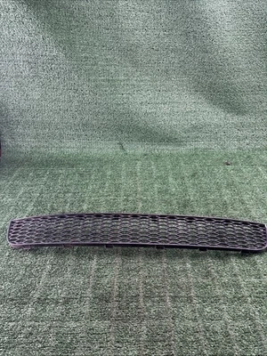Audi TT MK1 2000-2006 OEM Inserto de rejilla de plástico inferior central LEER Foto 1 de 4