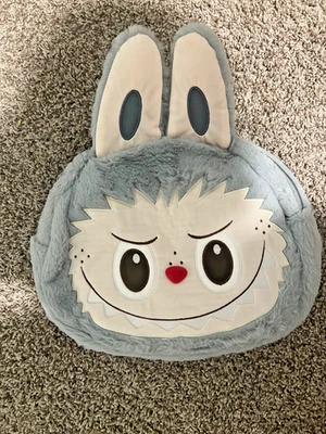 Mochila de felpa Labubu Style Monster gris 14x13x4 nueva sin etiquetas Foto 1 de 2