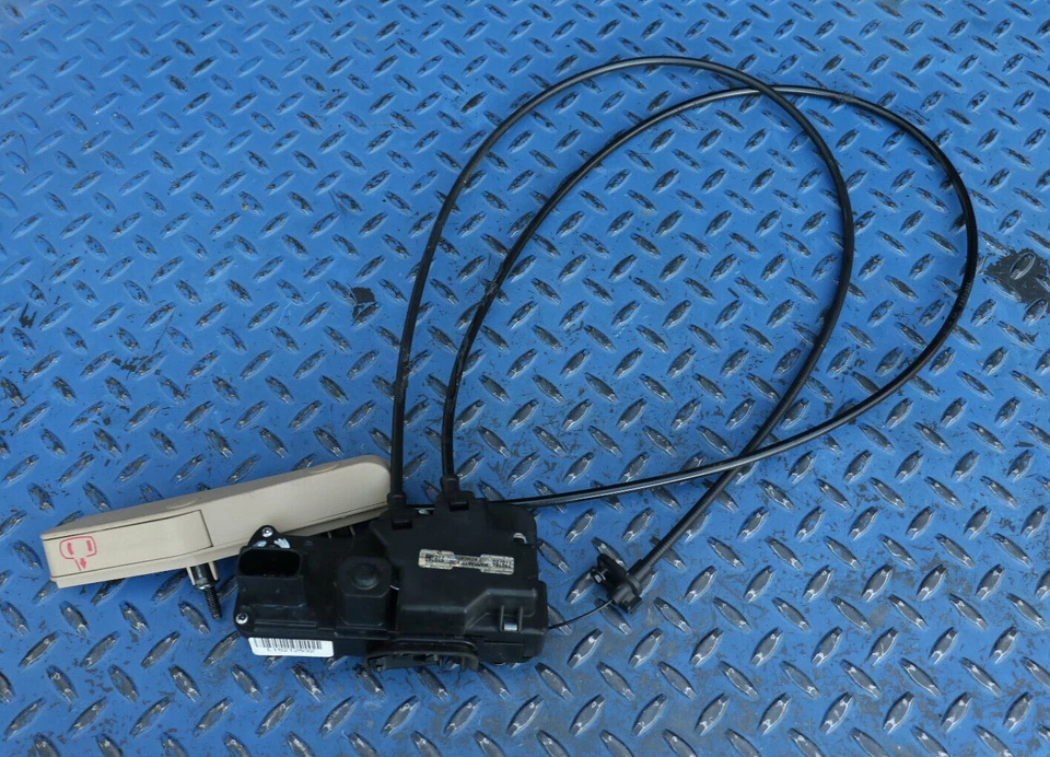 Chevrolet Corvette C6 2005-2013 puerta del conductor liberación cable pestillo bloqueo actuador Foto 1 de 4