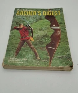 Bow & Arrow Archer’s Digest 1971: The Encyclopaedia For All Archers Vintage PB - Picture 1 of 13