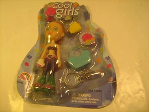 *New* 4.2" Mini COOL GIRLS  Agglo 2005  [Y17a] - Picture 1 of 5