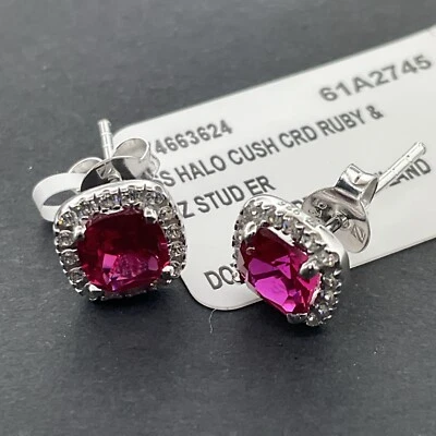 Pendiente de plata esterlina con halo corte cojín de rubí y circonita cúbica Foto 1 de 4
