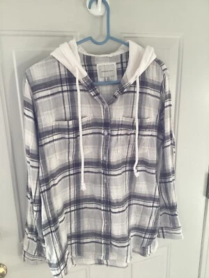 American Eagle Mujer Sudadera con Capucha Talla S Gris, Crema, Negro y Flanne a Cuadros Cejas Claras Foto 1 de 4