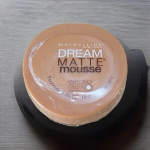 Maybelline DREAM MATTE MOUSSE fondotinta ~ beige sabbia medio 1 ~ 0,64 once NUOVO!! - Foto 1 di 5