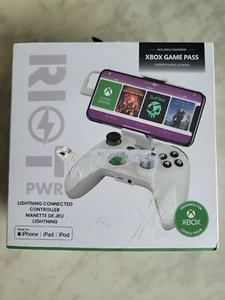 RiotPWR - Cloud Game Controller for iOS (Xbox Edition) - White - Picture 1 of 13