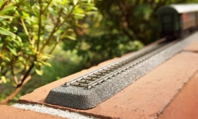 Marklin Edge Parts For Railroad Tracks - Image 1 of 4