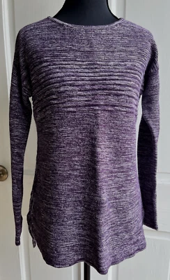 DAISY FUENTES SUÉTER JERSEY PEQUEÑO tejido púrpura y blanco MANGAS LARGAS Foto 1 de 4